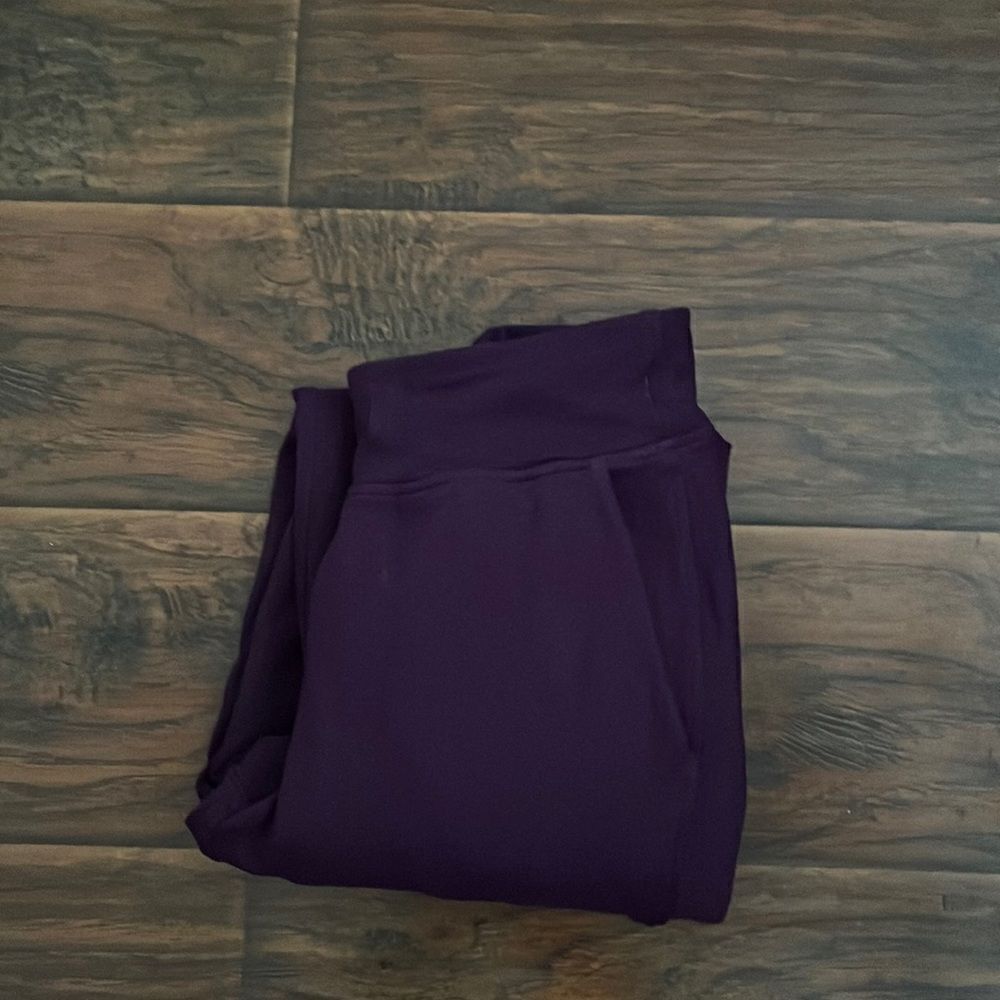 Lululemon Purple Drawstring Athletic Joggers